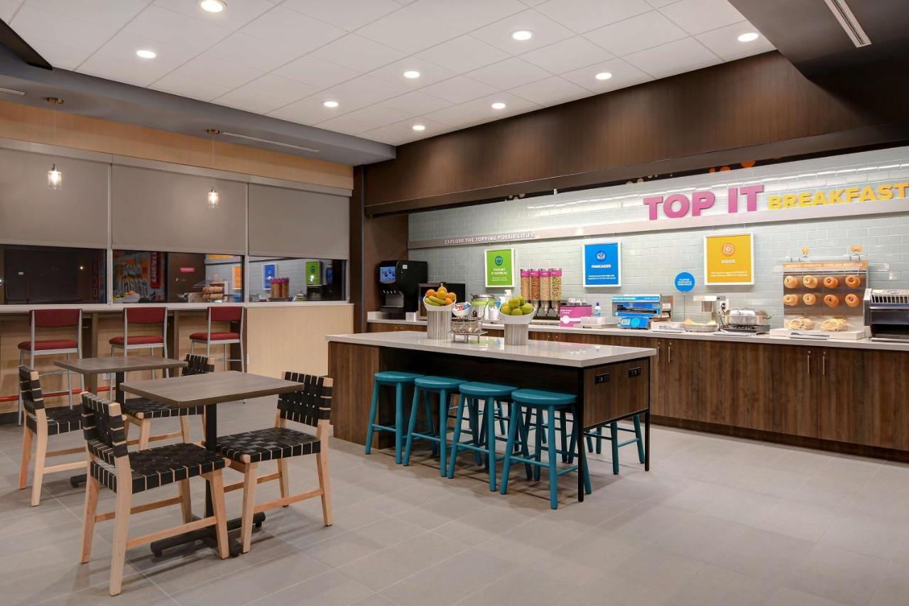 Tru By Hilton Columbia Greystone Hotel Екстериор снимка